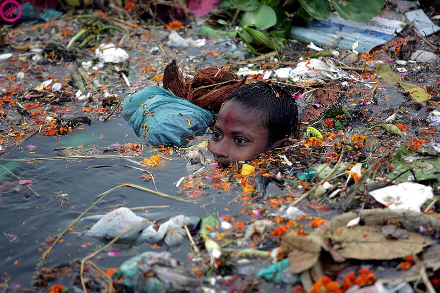 Pollution Mondiale, recycler d'urgence, Journée de la Terre