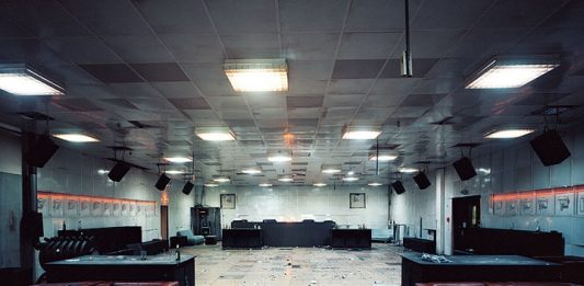 Boites de nuit quand la fête est finie