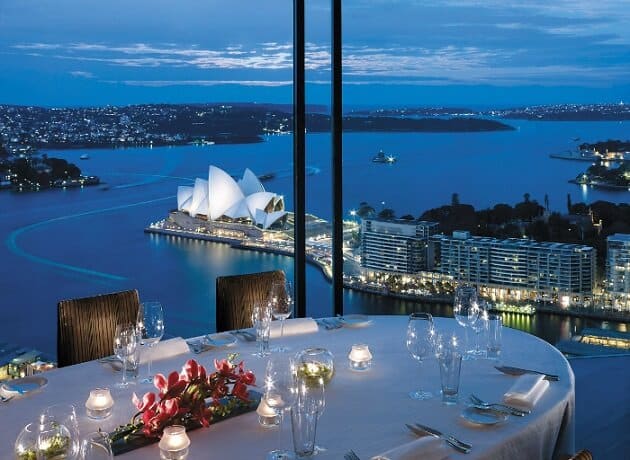 Restaurants incroyables dans le monde, tables avec vue