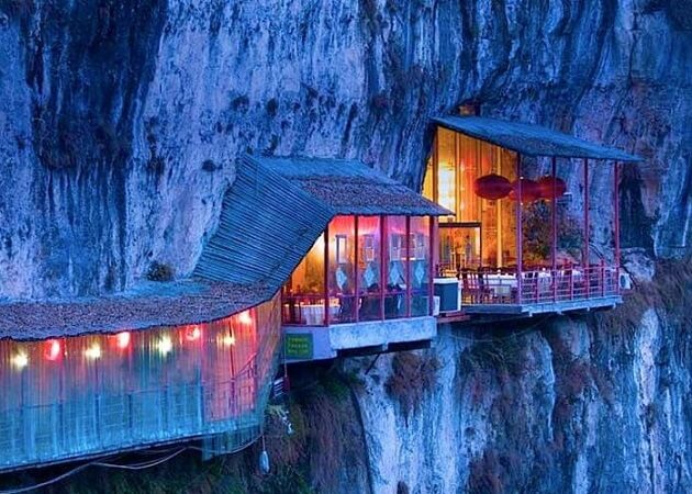 Restaurants incroyables dans le monde, tables avec vue