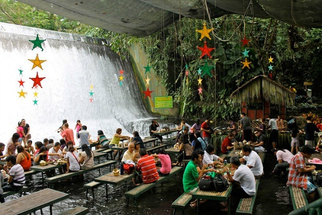 Restaurants incroyables dans le monde, tables avec vue