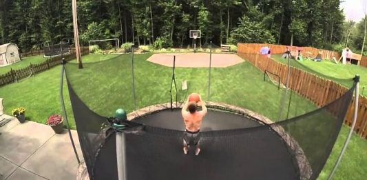 Kevin Libertowski, double panier, trick shot