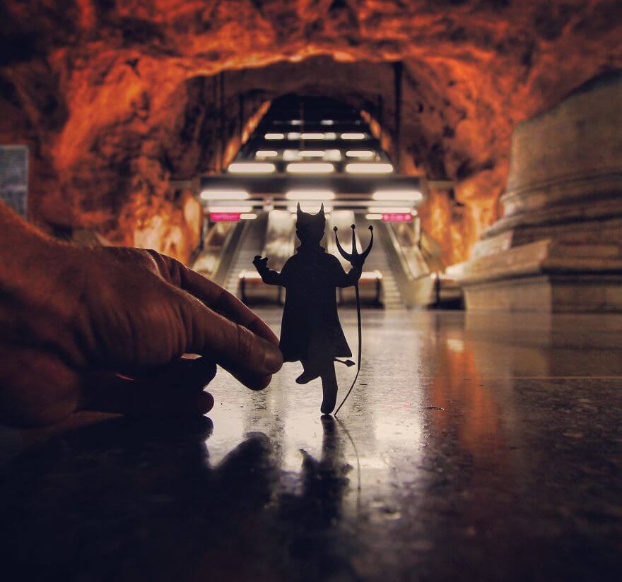 Rich McCor, Paperboyo, photos, morceaux de papier
