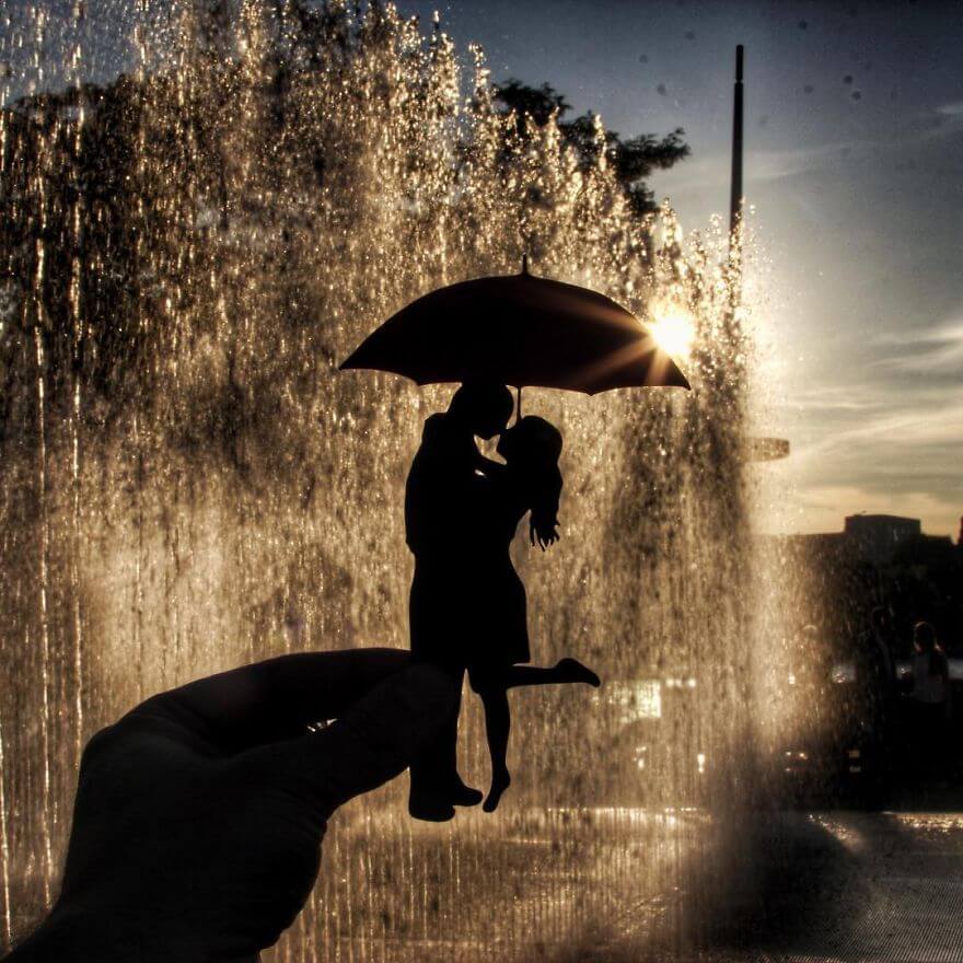 Rich McCor, Paperboyo, photos, morceaux de papier