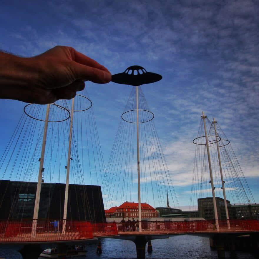 Rich McCor, Paperboyo, photos, morceaux de papier