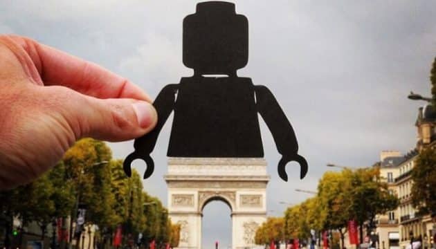 Un artiste juxtapose des morceaux de papier sur des monuments célèbres Rich McCor, Paperboyo, photos, morceaux de papier