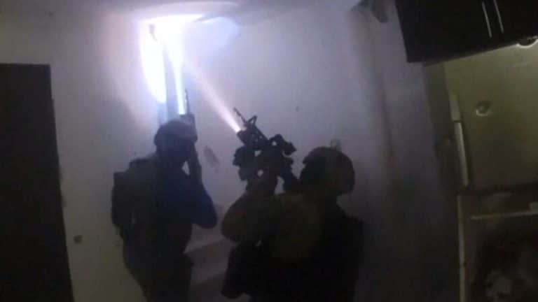 Vidéo: les images du raid qui a permis de faire tomber El Chapo vidéo, raid, El Chapo