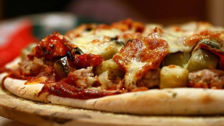 Insolite: il découvre comment se faire livrer des pizzas Domino’s à volonté et sans payer un euro Hacker, Domino's Pizza