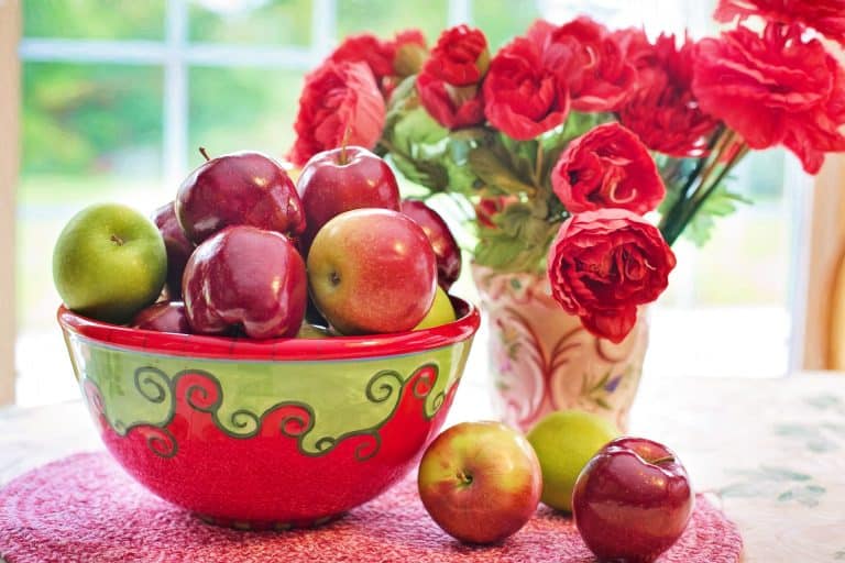 Si vous êtes fumeur, mangez des pommes et des tomates !