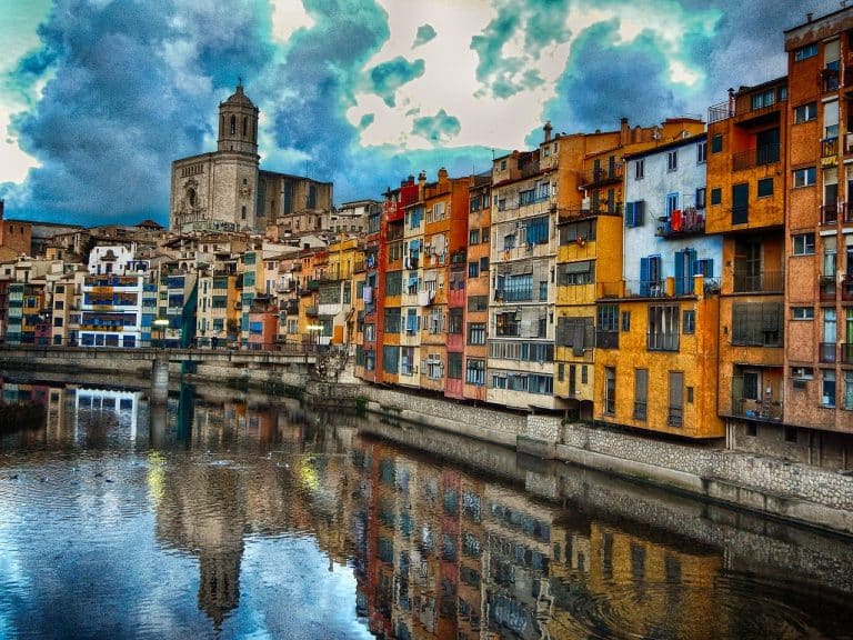 Pourquoi cette région peu fréquentée à Barcelone devrait être votre prochaine destination ?