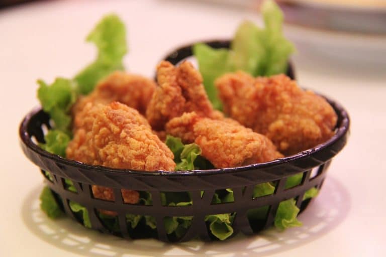 Un homme passe 18 mois à perfectionner sa propre recette KFC