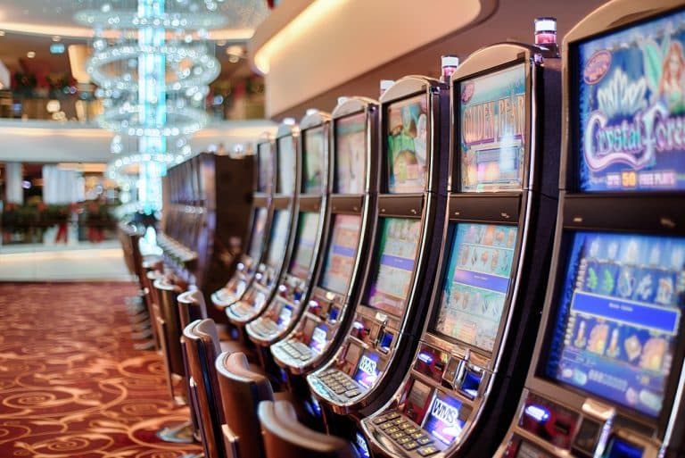 Comment les casinos développent l’attention et la logique des joueurs ?