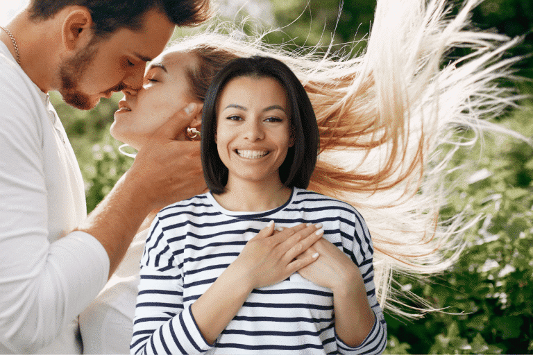 Ces gestes à adopter pour une relation durable selon un expert américain