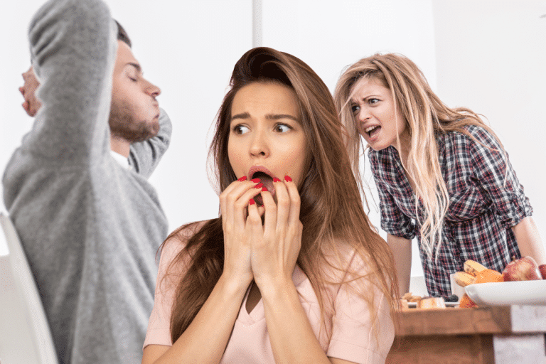Cette pratique répandue qui peut sérieusement compromettre votre couple : découvrez-la